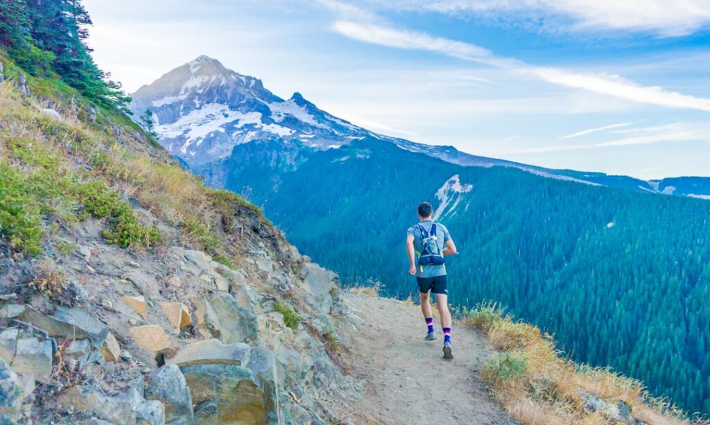 Don’t Forget These Trail Running Essentials! 🏃‍♂️🌲