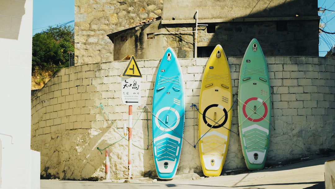 From budget to premium – find your surfing gear tier!