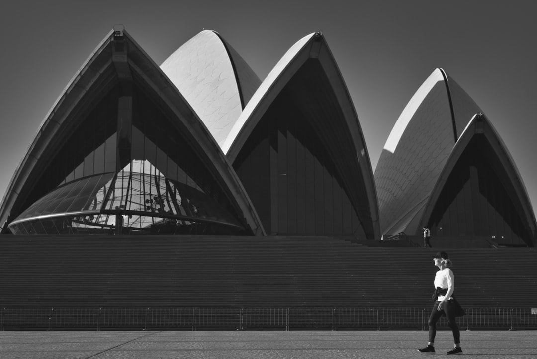 Guide to Trail Running Near Sydney | Best Spots & Tips
