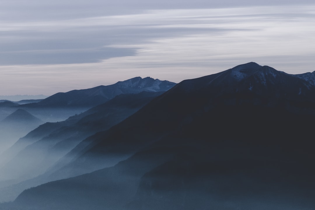 Heads Up – New Blue Mountains Access Rules Coming Into Effect for 2026! 🏔️