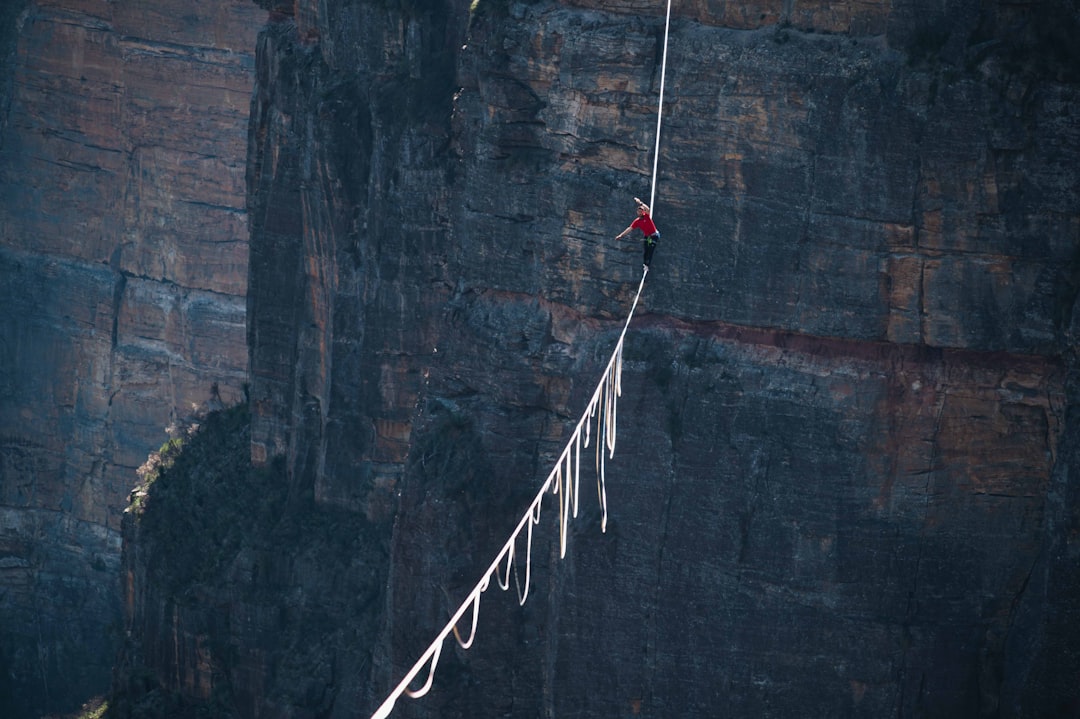 Guide to Rock Climbing Near Sydney | Best Spots & Tips