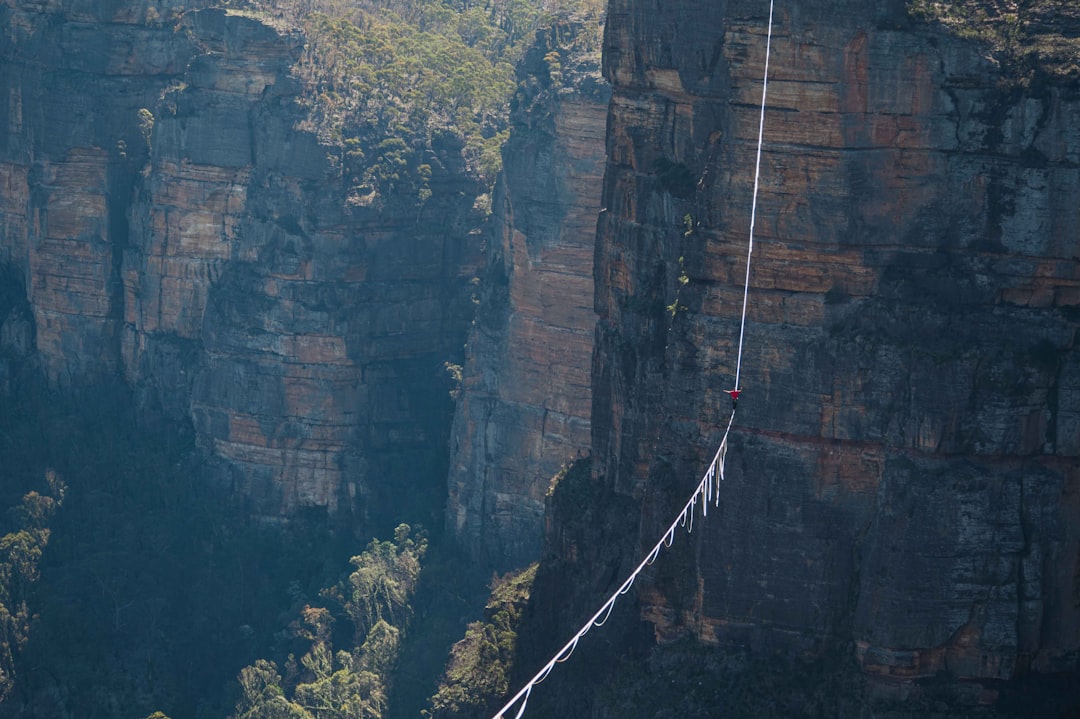 Guide to Rock Climbing Near Sydney | Best Spots & Tips