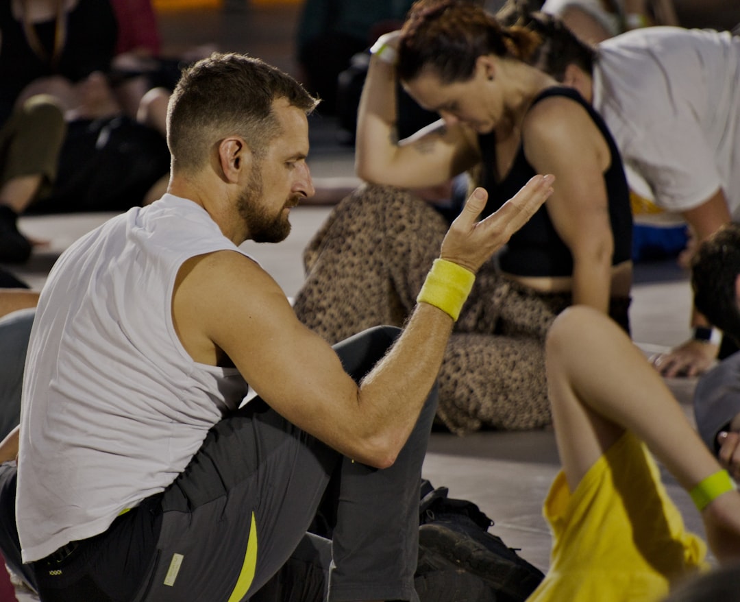 The Ultimate Australian Outdoor Yoga Guide | Tips, Locations & More