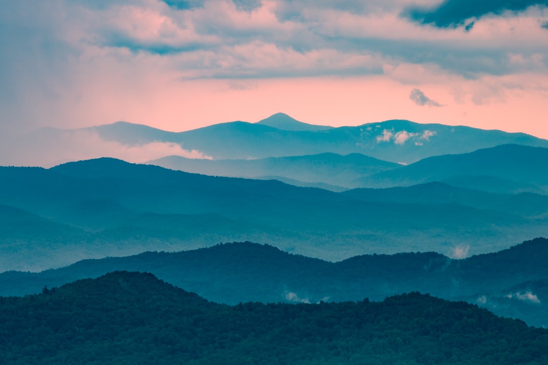 🥾 Ever wondered how to tackle the Blue Mountains? Here’s exactly how I did it!