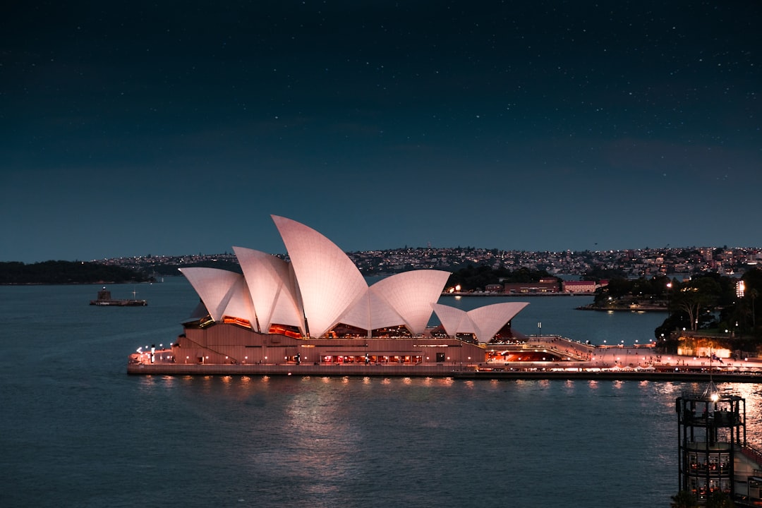 🤫 Secret Adventures in Sydney: What to Explore and What to Skip!