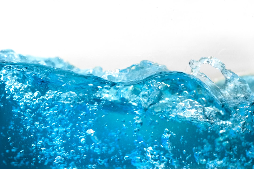 Hydration Showdown | 15 Options Compared: Which Bottle Saves Your Skin on the Great Ocean Road? 🚰